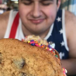 Meet your Posher, Tyler